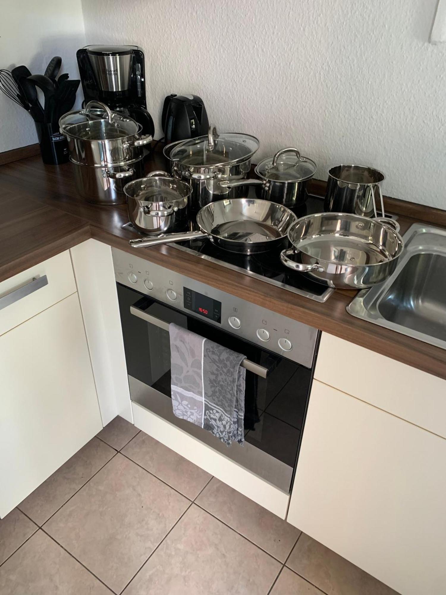 City-Apartment Mit Parkplatz & Fahrradraum! Nur 300M Zum Stadthafen Schwerin  Dış mekan fotoğraf