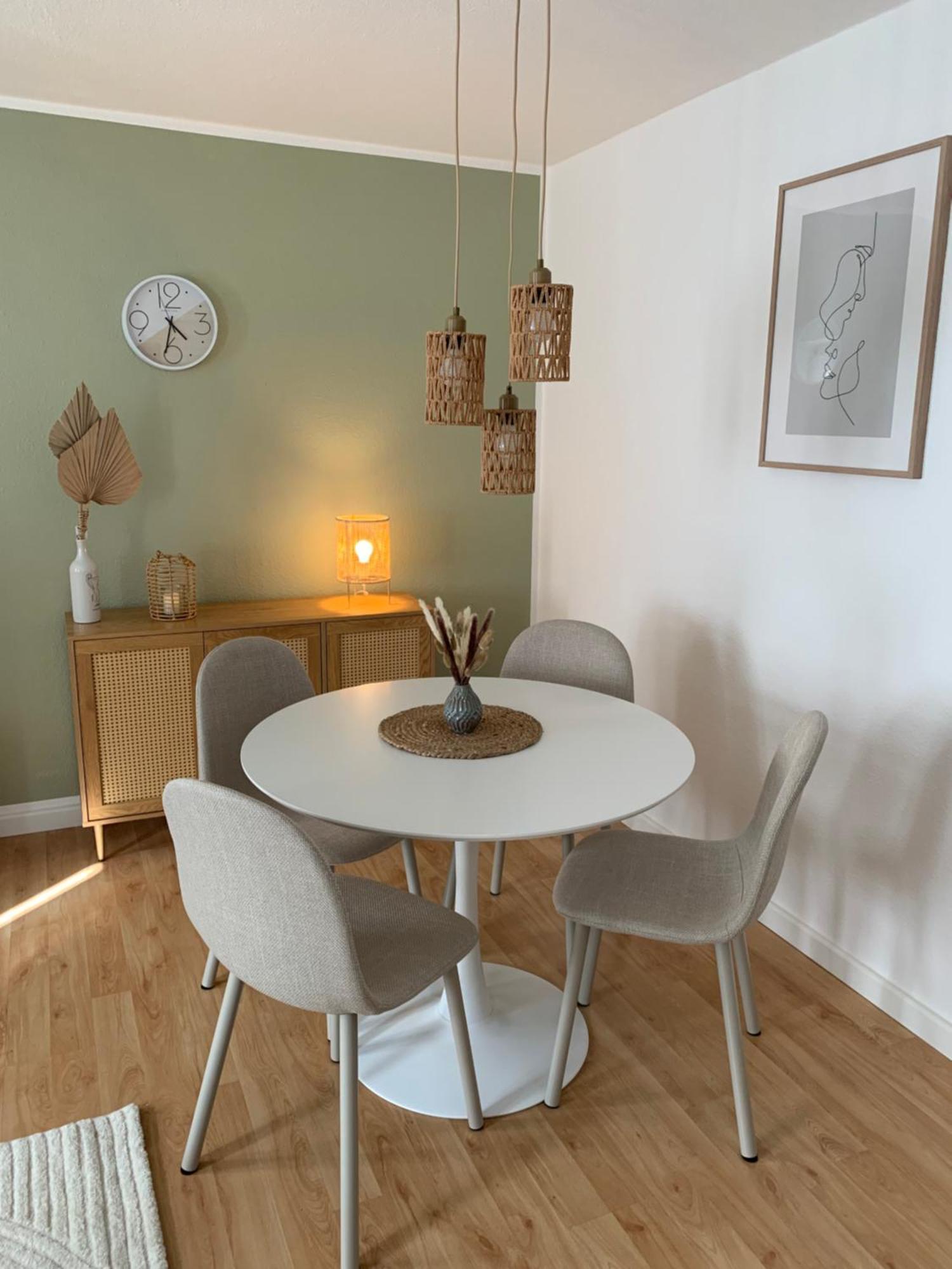 City-Apartment Mit Parkplatz & Fahrradraum! Nur 300M Zum Stadthafen Schwerin  Dış mekan fotoğraf
